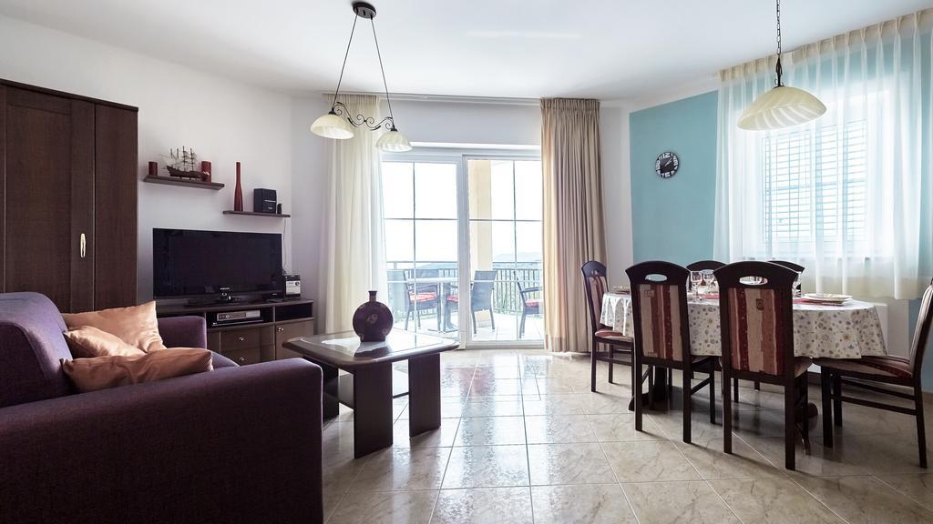Apartments Villa Venera Labin  Værelse billede