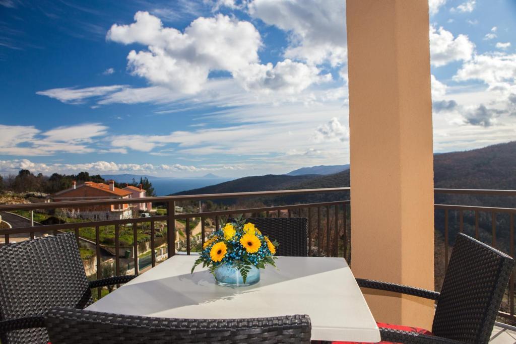 Apartments Villa Venera Labin  Værelse billede